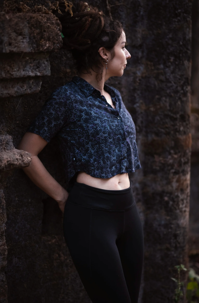 Bamboo Crop Shirt - HEXAGON DWELL