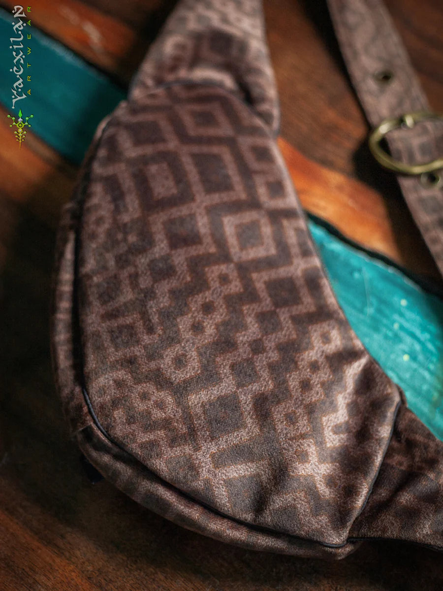 Botta Bag - Velvet Fawn Buckle - LAGARTIKA