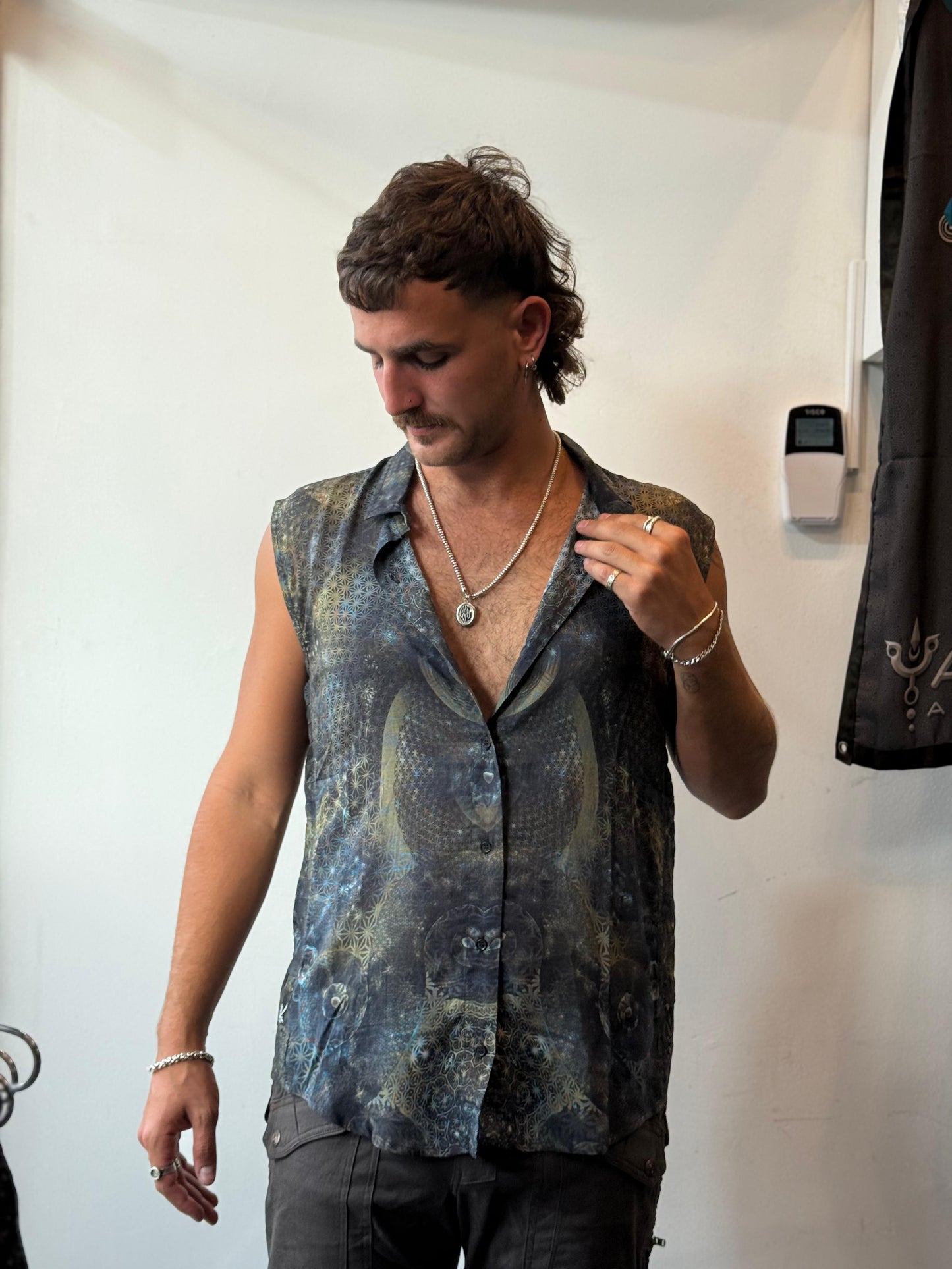 Button Up Tank - Psyland
