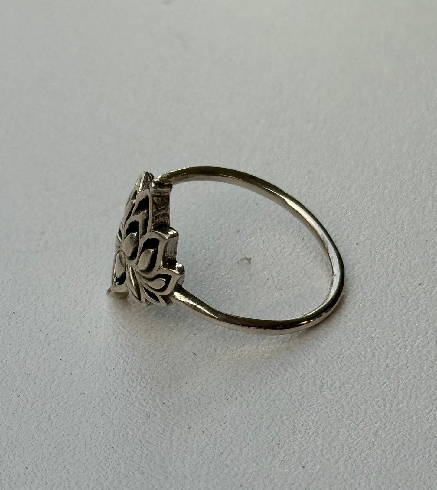 Ring - Lotus Whisper