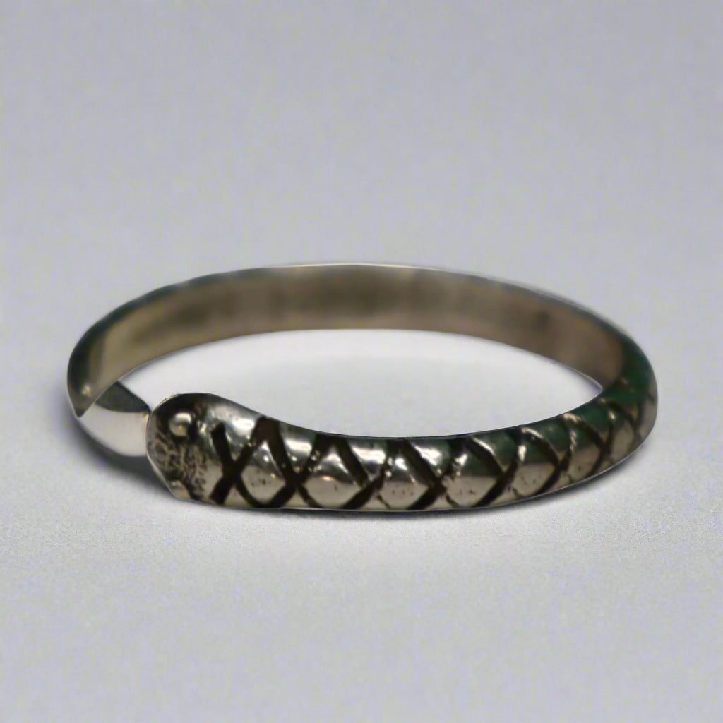 Ring - Serpent Flow