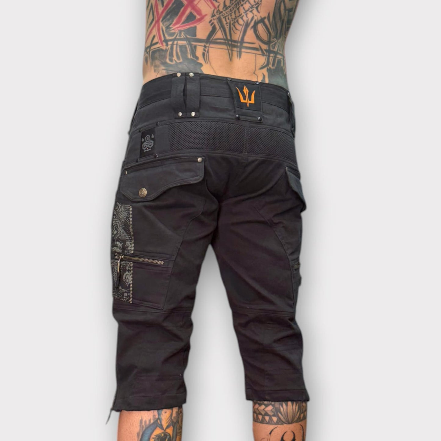 Shorts - Shaman - black