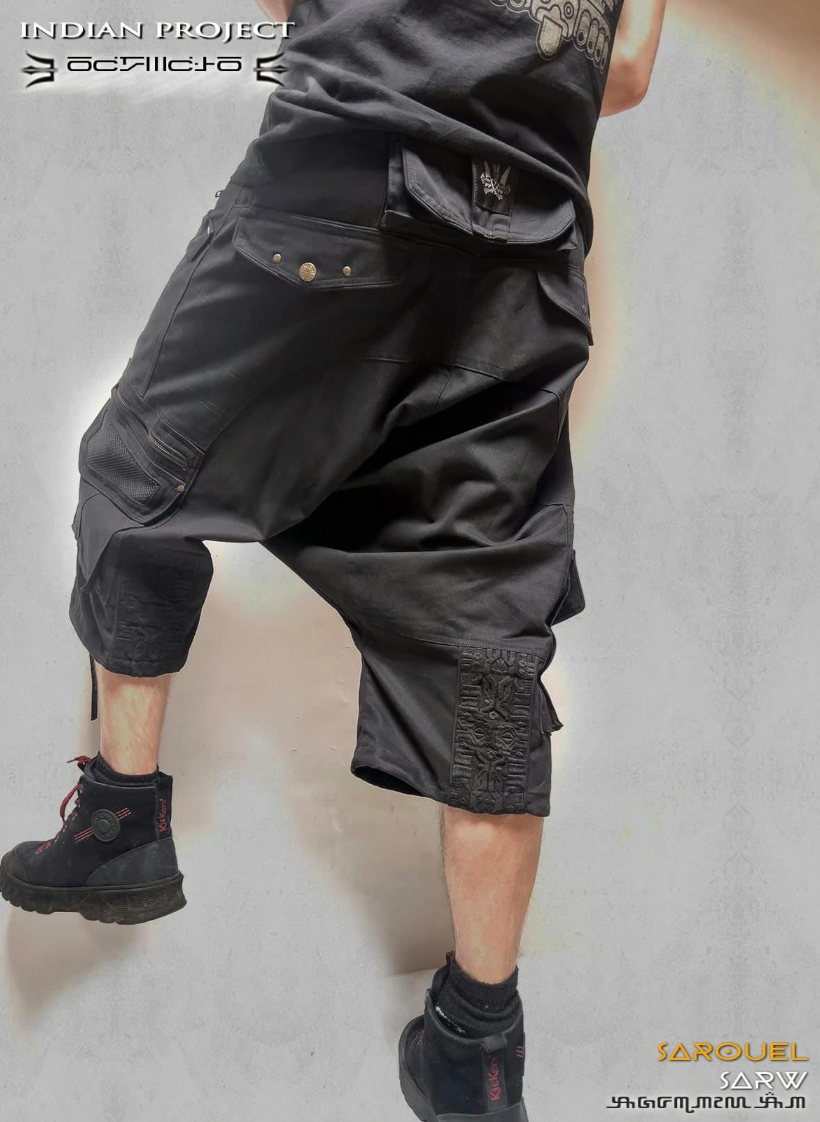 Shorts - SARW - Black