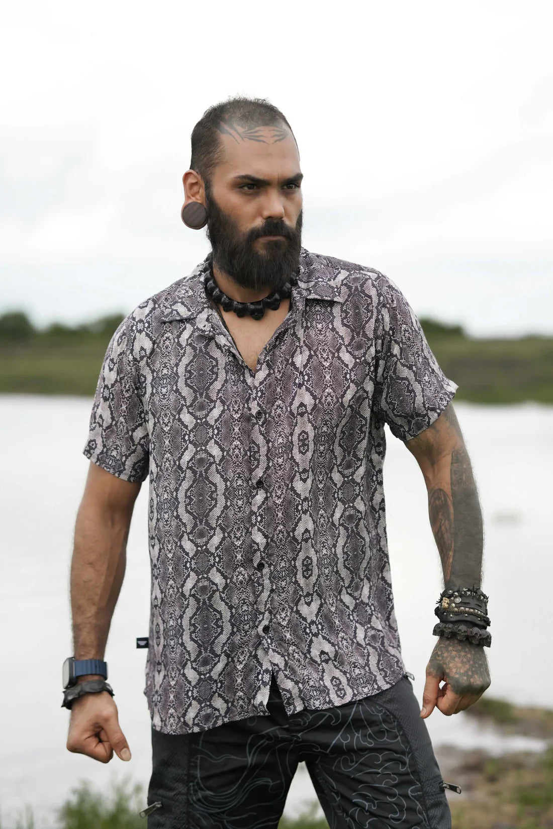Bamboo Shirt - Psychedelic Python
