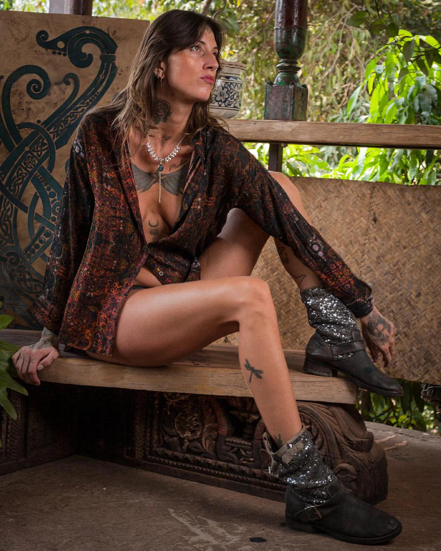 Yacxilan - Longsleeve Backsplit - Chinese Silk