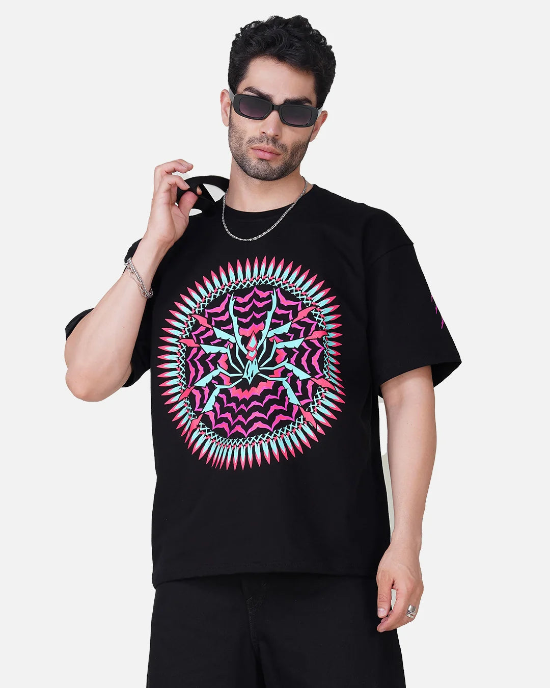 Oversize T-Shirt - Arakan