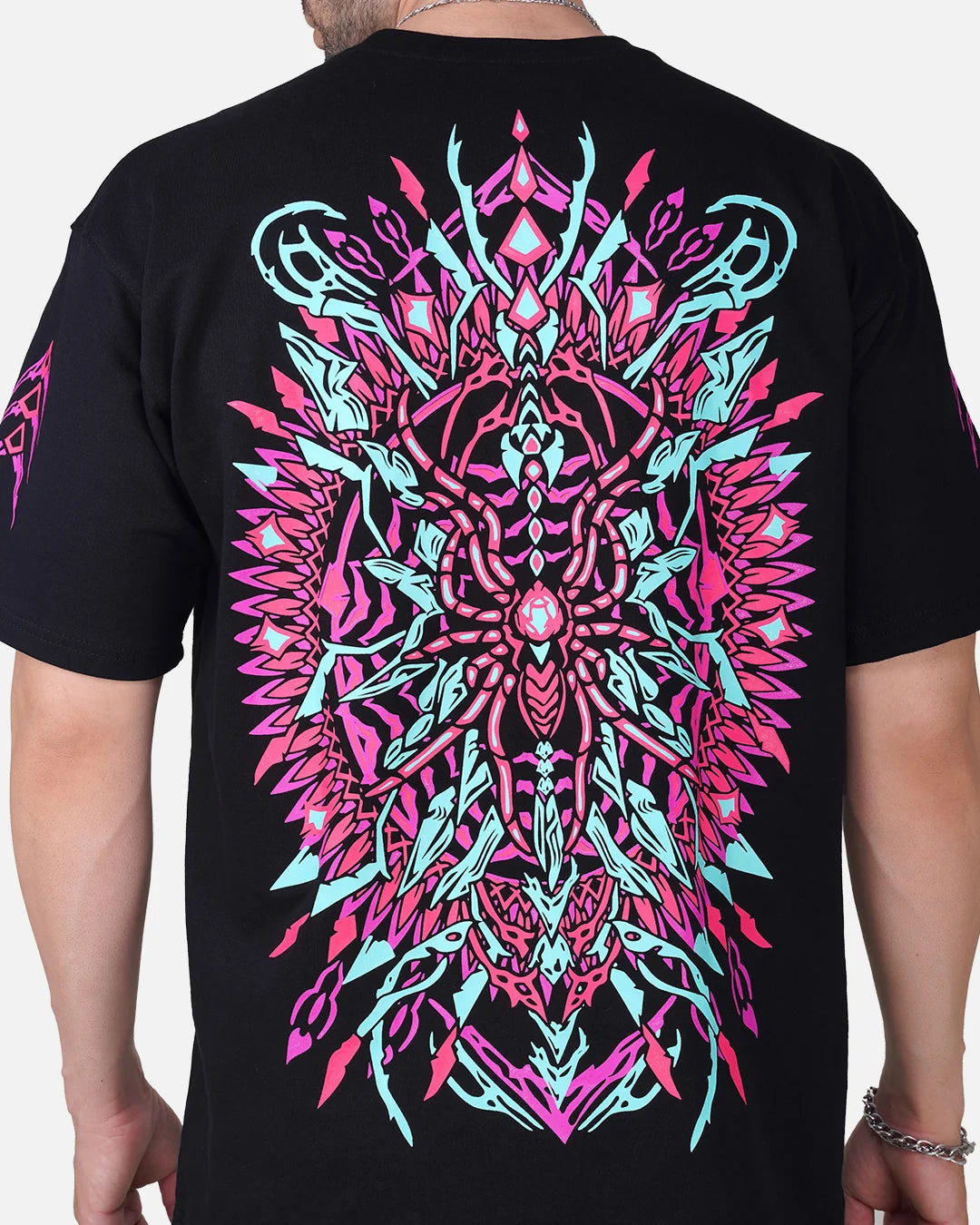 Oversize T-Shirt - Arakan