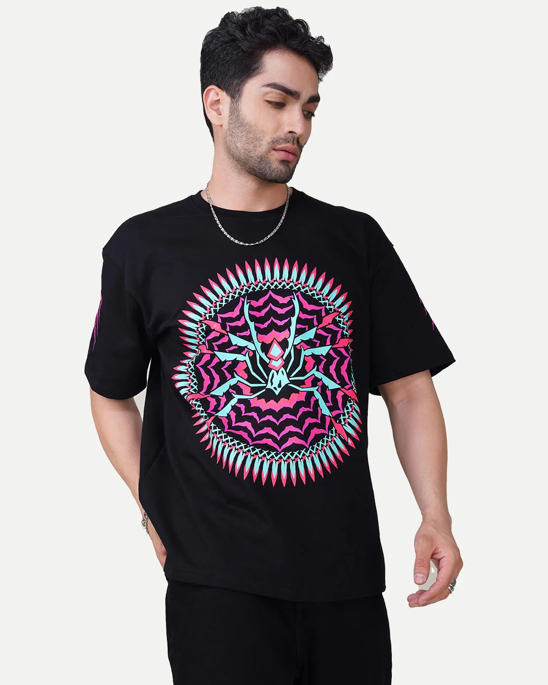 Oversize T-Shirt - Arakan
