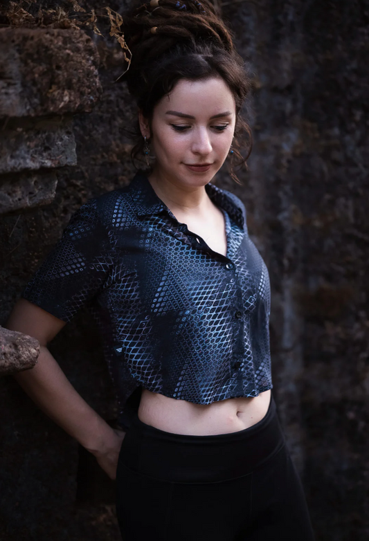 Bamboo Crop Shirt - PYTHON VORTEX