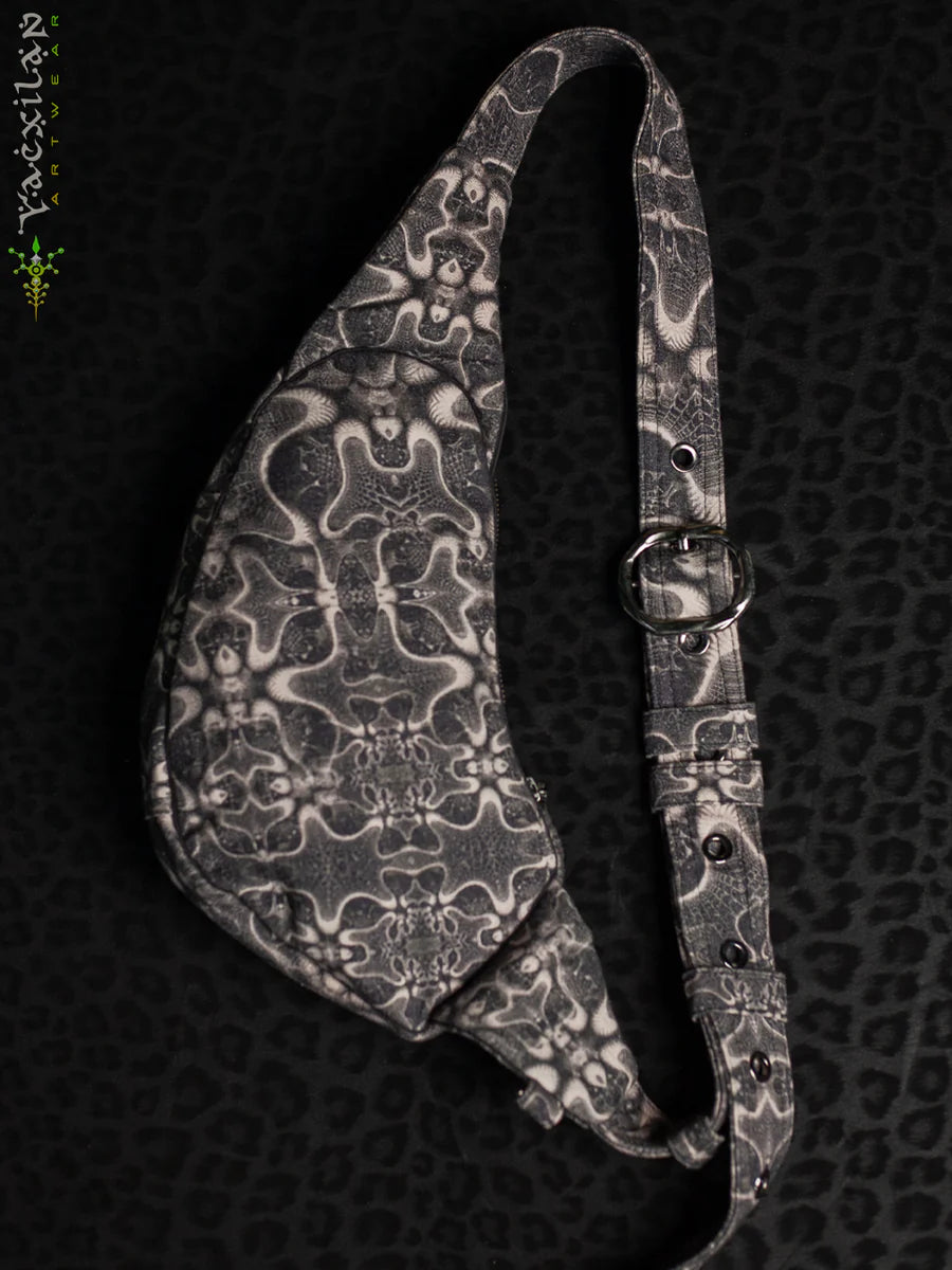 Botta Bag - Linen Buckle - MAGIC KARPET