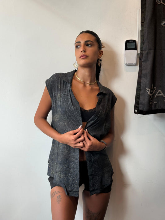 Button Up Tank - Fraktal Totem