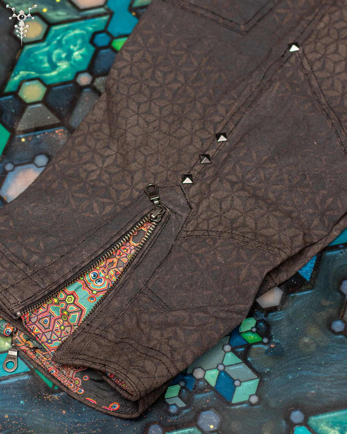 Corsaire - Organic Hemp Woven Thick Veg Dye Veg Print - Charcoal SANDSOTIME