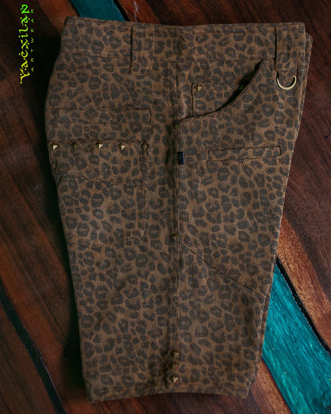 Flying Short - Stonewashed Denim - LEO PARDO