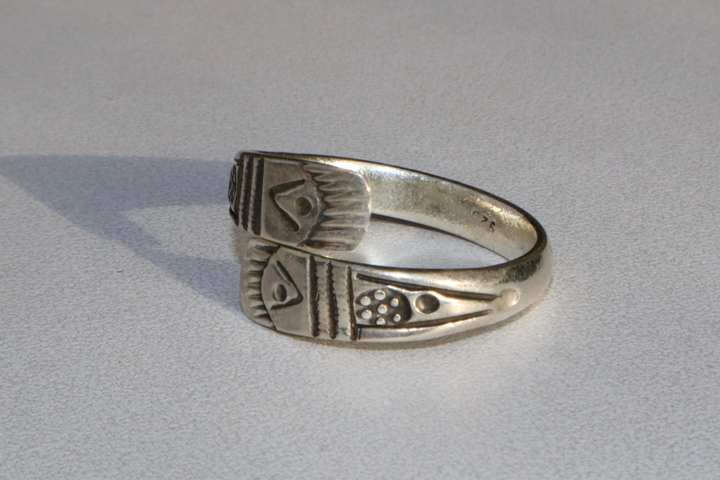 Ring - Ancient matrix