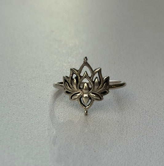Ring - Lotus Whisper