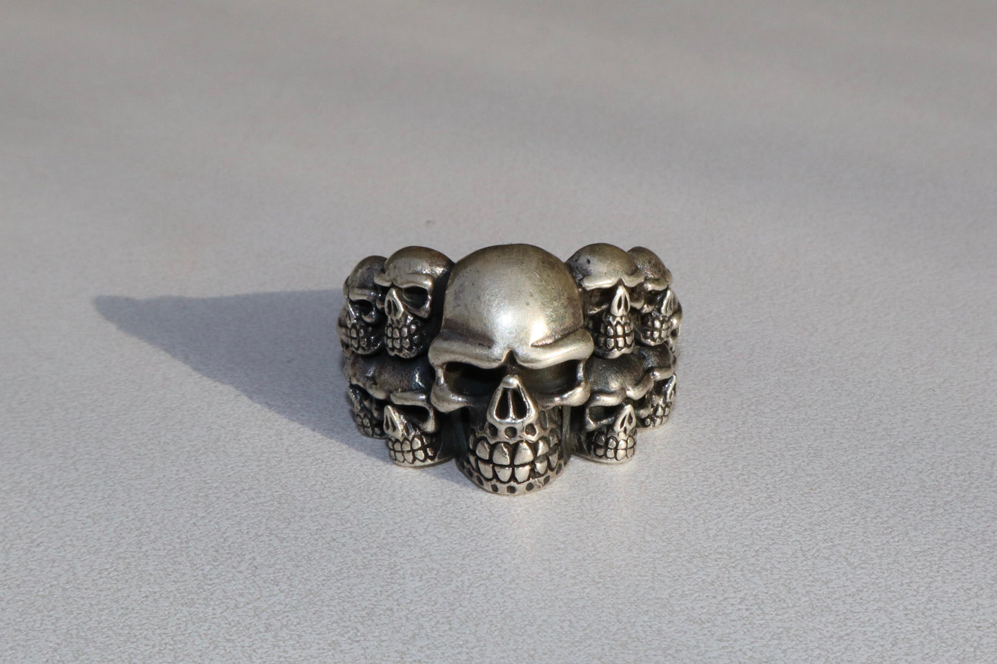 Ring - Skulloholics