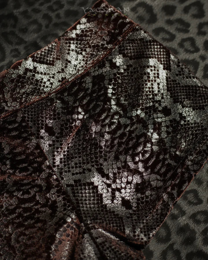 Shorties Fitted - Velvet Kobra - SOIL