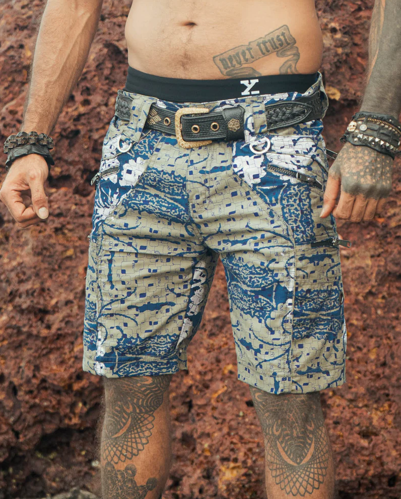 Shorts - Up knee cargo - Mayan Circuit
