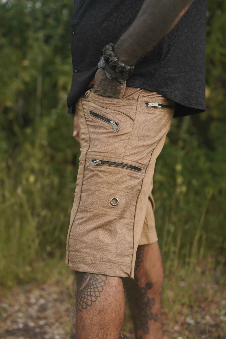 Shorts - Up knee cargo - PYTHAGORAS beige