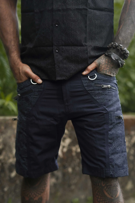 Shorts - Up knee cargo - SEMI PYTHAGORAS black