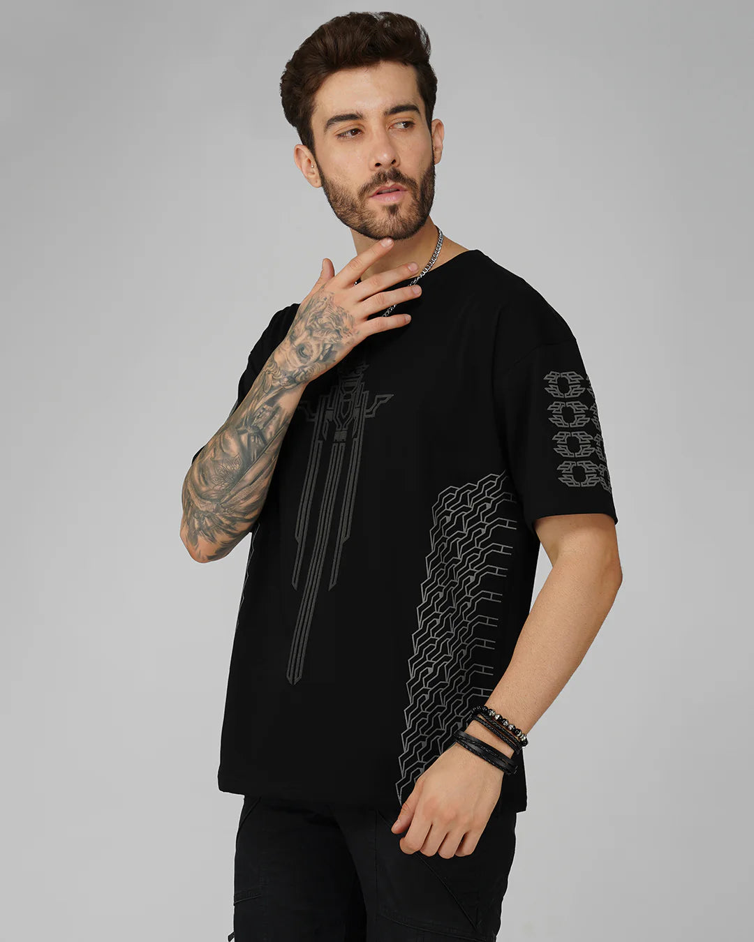 Oversize T-Shirt - Protector