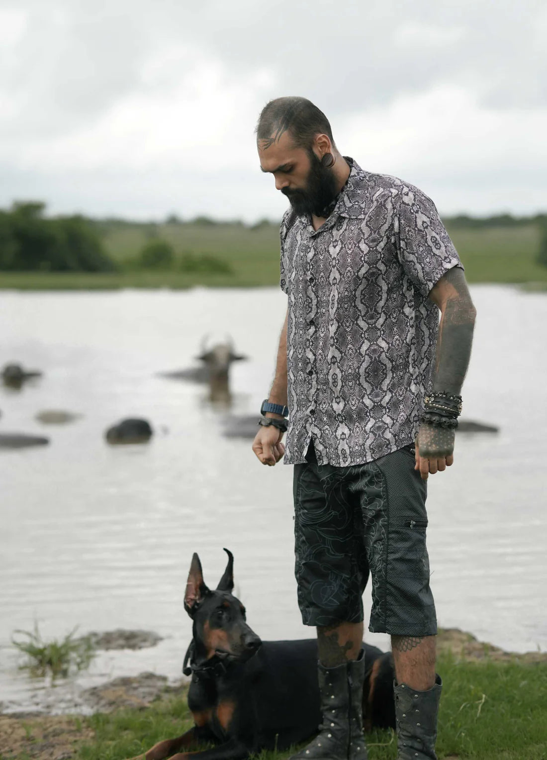 Bamboo Shirt - Psychedelic Python